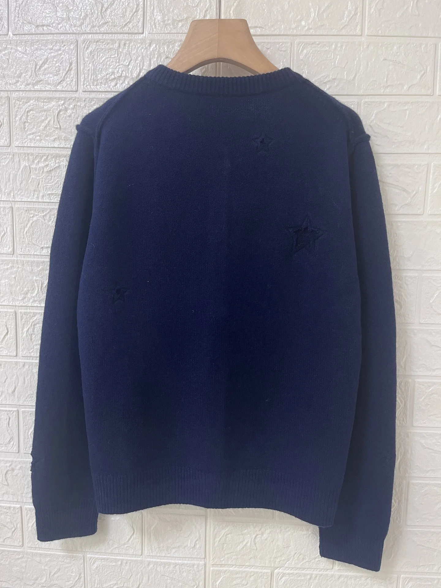 2025 신상 라운드넥 풀오버 자수 우아한 출퇴근용 긴팔 스웨터