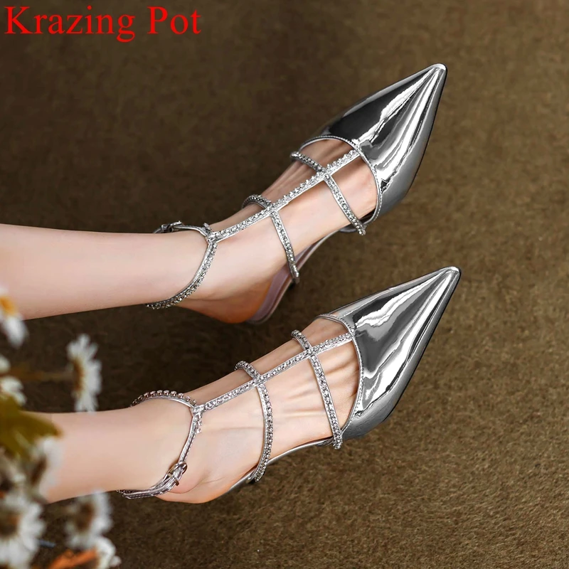 

Женские туфли-лодочки из натуральной кожи, на среднем каблуке