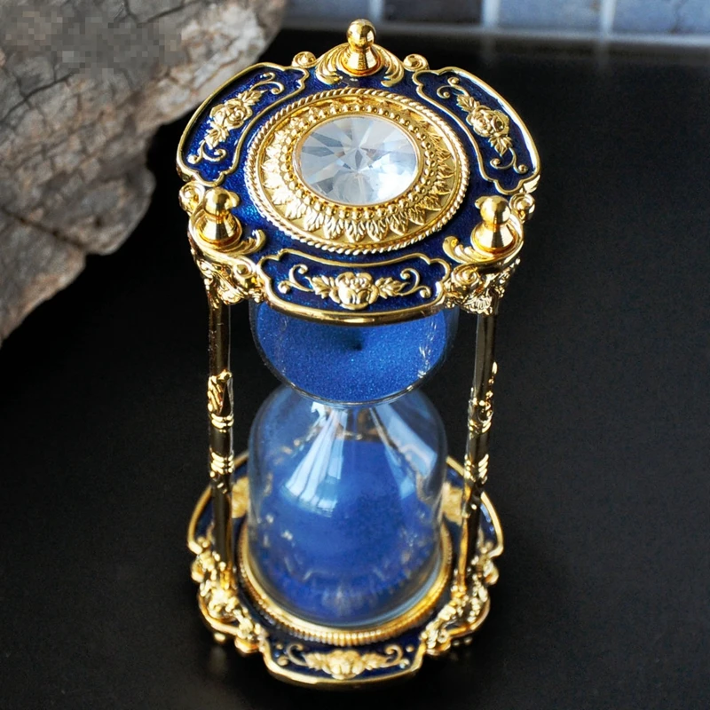 Vintage Metal Hourglass - 15 Minute Desktop Timer, Creative Retro Ornament for Home & Office Decor, Unique Craft Gift