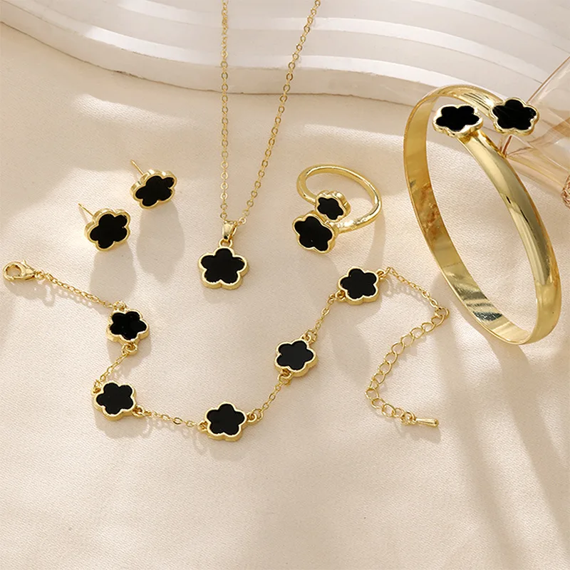 New Fashion 5 Leaf Flower Jewelry Set For Women Good Luck Flower Necklace Earring Ring Bracelet Christmas New Year Party Jewelry