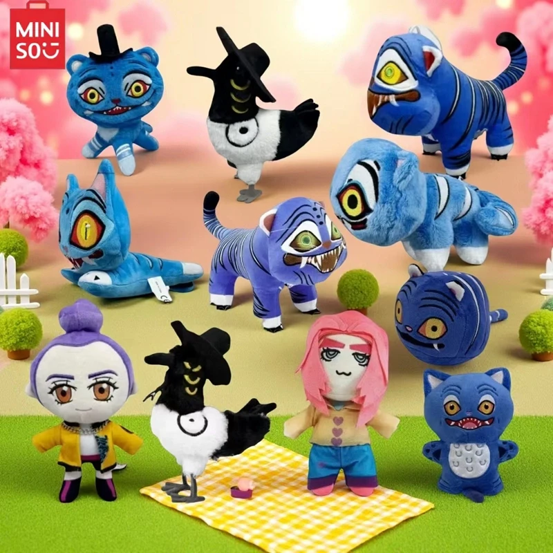 MINISO Anime Kpop Demon Hunters peluche lindo tigre púrpura sombrero negro Urraca 3 ojos monstruo caza chica grupo relleno para regalos de seguidores