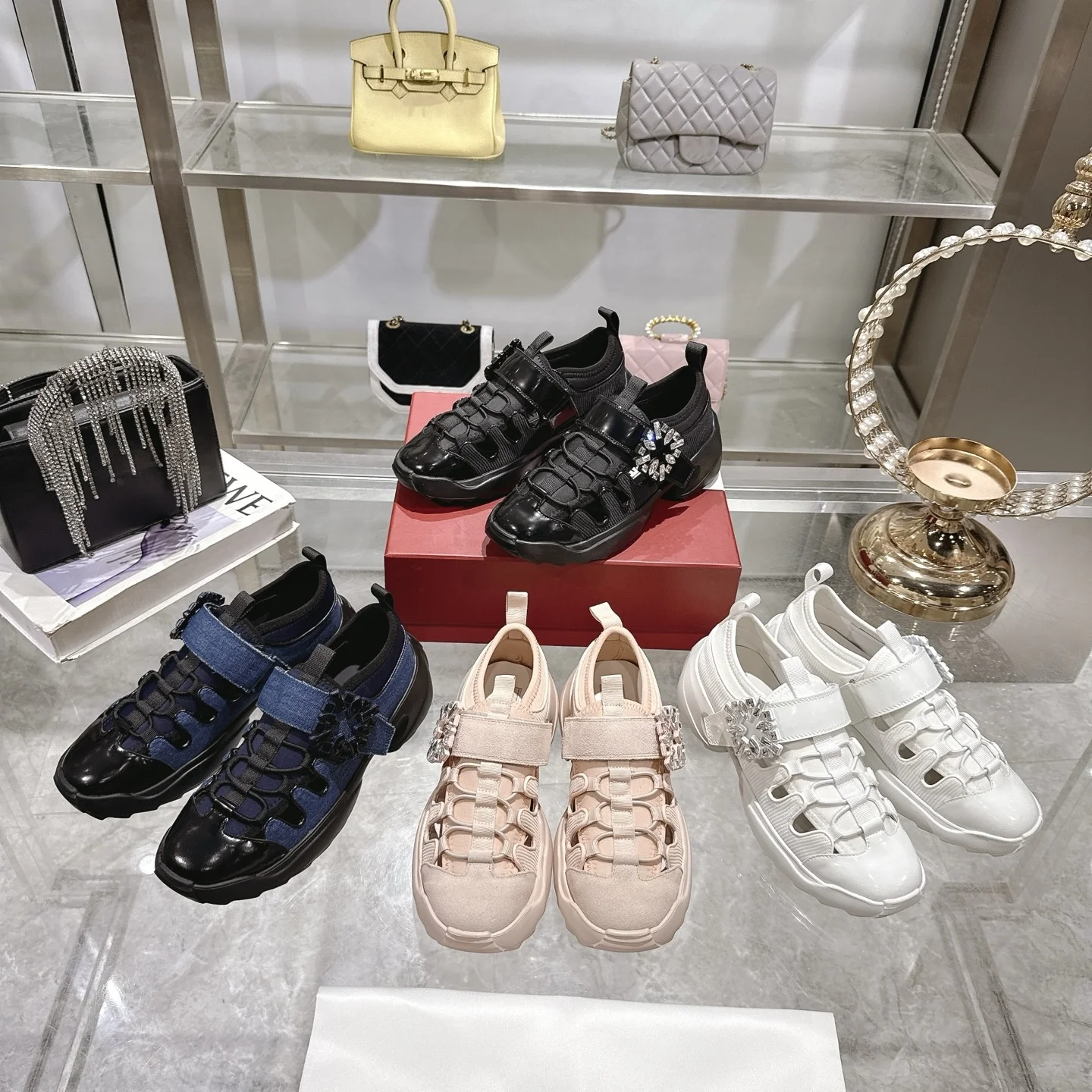 

2025 New Fashionable Versatile Square Buckle Rhinestone Thick-Soled Casual Sneakers