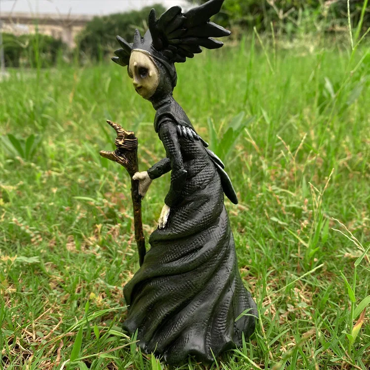 

Gothic Dark Witch Garden Decoration Creative Cartoon Halloween Craft Resin Ornament