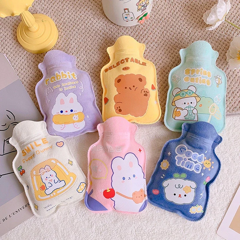 1Pc Lovely Cartoon Hand Po Warm Water Bottle Mini Hot Water Bottles Portable Hand Warmer Girls Pocket Hand Feet Hot Water Bags