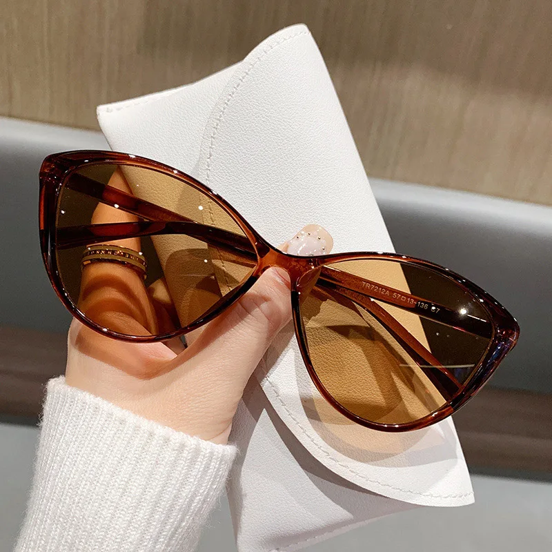 المرأة العصرية القط العين إطار نظارات شمسية موضة النظارات الشمسية في الهواء الطلق حماية العين ظلة النظارات الفاخرة الرجعية Óculos دي سول