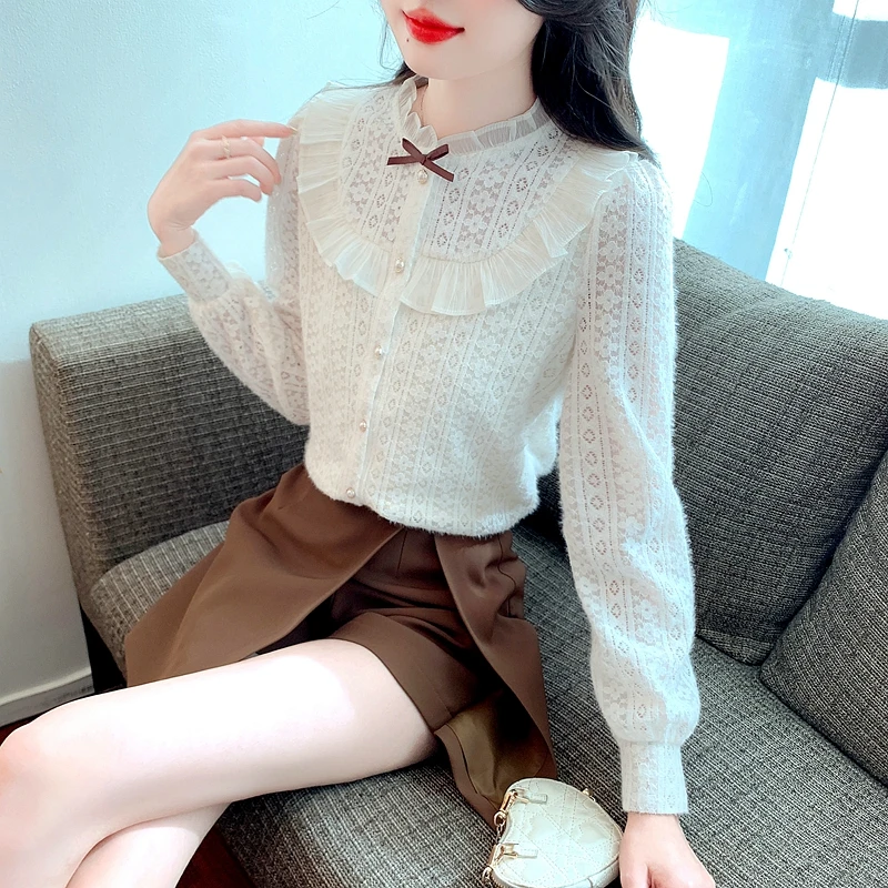 Lace shirt women's long sleeved 2023 autumn and winter new plush and thickened long sleeved top plush feeling shirt T-shirt