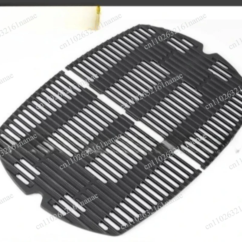 Small Portable Charcoal Grill Cast Iron Even Heat Distribution Japanese Yakitori Camping Grill Stove for Backyard BBQs Picnics
