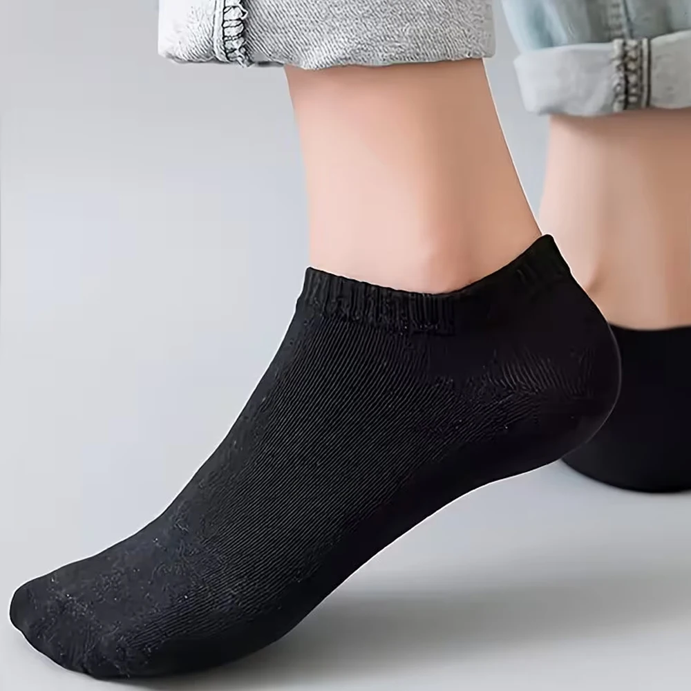 4 Pairs of Breathable Low-Cut Summer Boat Socks, Suitable for Women and Men, Lightweight Socks, a Travel Essential image 5