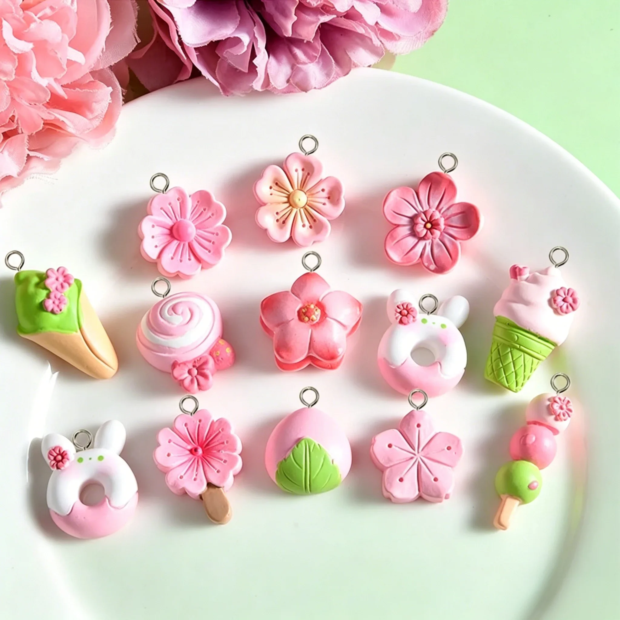 10 Pendentifs en résine assortis, motifs crème glacée, sucette et fleurs, pour la fabrication de boucles d'oreilles, porte-clés et bijoux DIY