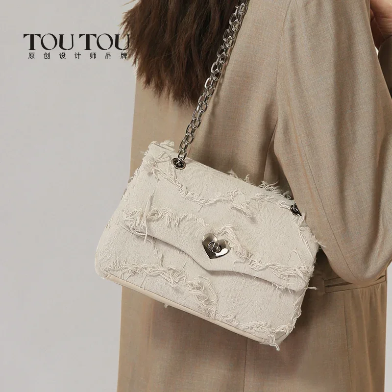 TOUTOU Chain Bag Makeup Storage Bag Shoulder with Heart Lock Unique Fringe Luxury Designer Crossbody Bag With Chain Strap