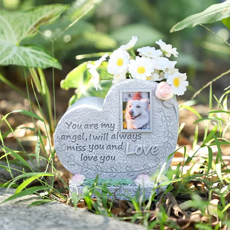 Monument Puppy Tombstone Resin Heart-shaped Memorial Stone Can Arrange Flower Pet Creative Cat Supplies Products Pet Memorial