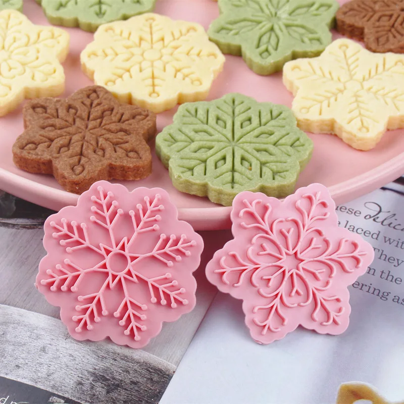 9Pcs Christmas Cookie Mold Snowflake 3D Plastic Cookie Mold  Press Type Cookie Mould Stamp Xmas New Year Party Baking Tools
