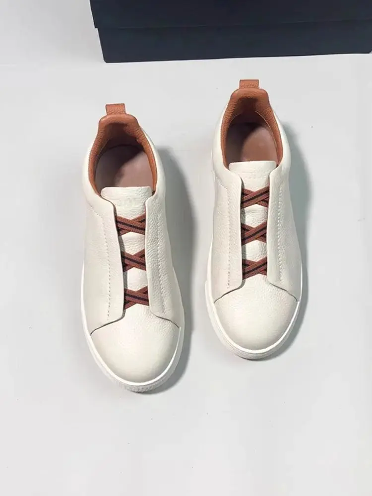 Trendy Round Toe Me… - image