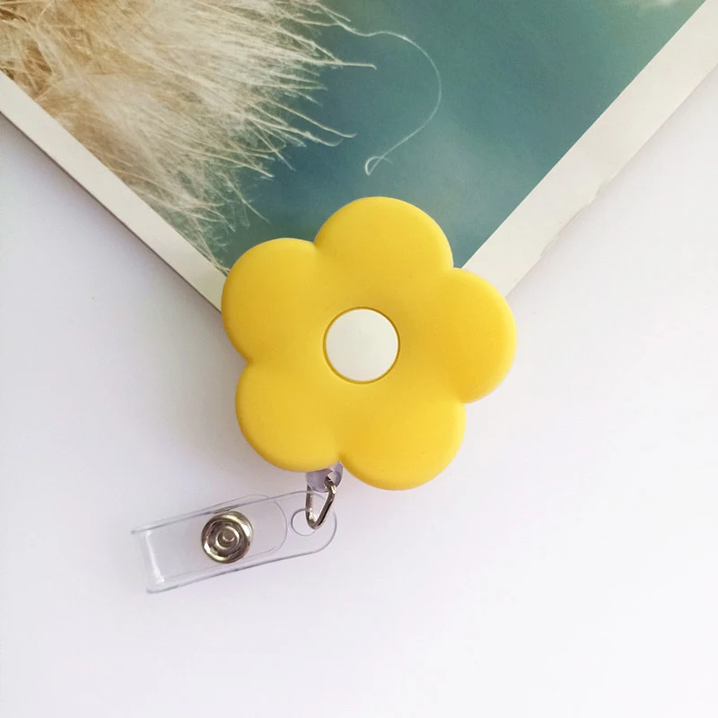 2023 New Flower Telescopic Buckle Creative Cute Cartoon Easy Pull Buckle Portable And Practical Work ID Card Lanyard Clip