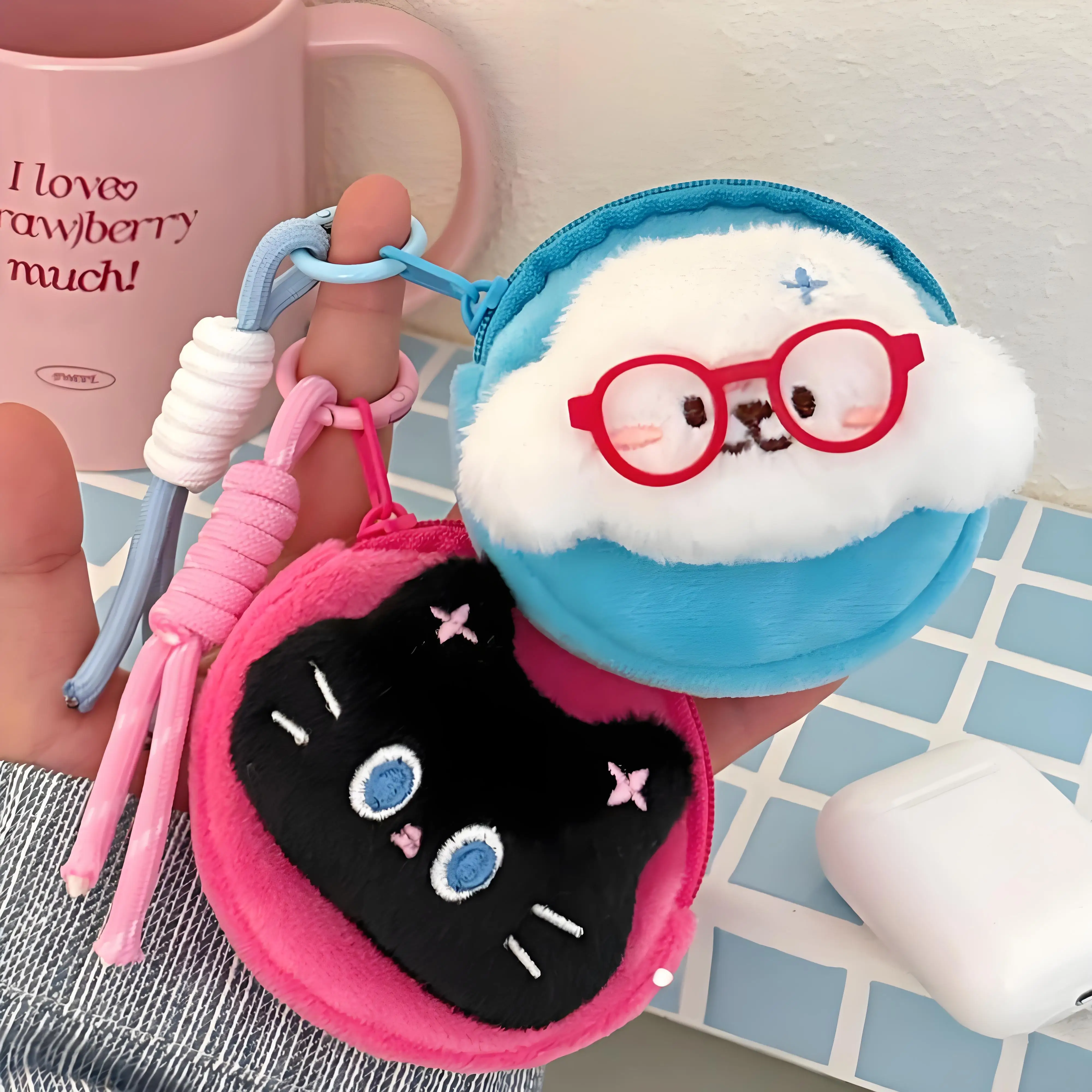 Plush Cat and Dog Doll Earphone Bag, Girl's Backpack Decoration Pendant, Cute Little Animal Accessories Storage Bag, Coin Purse
