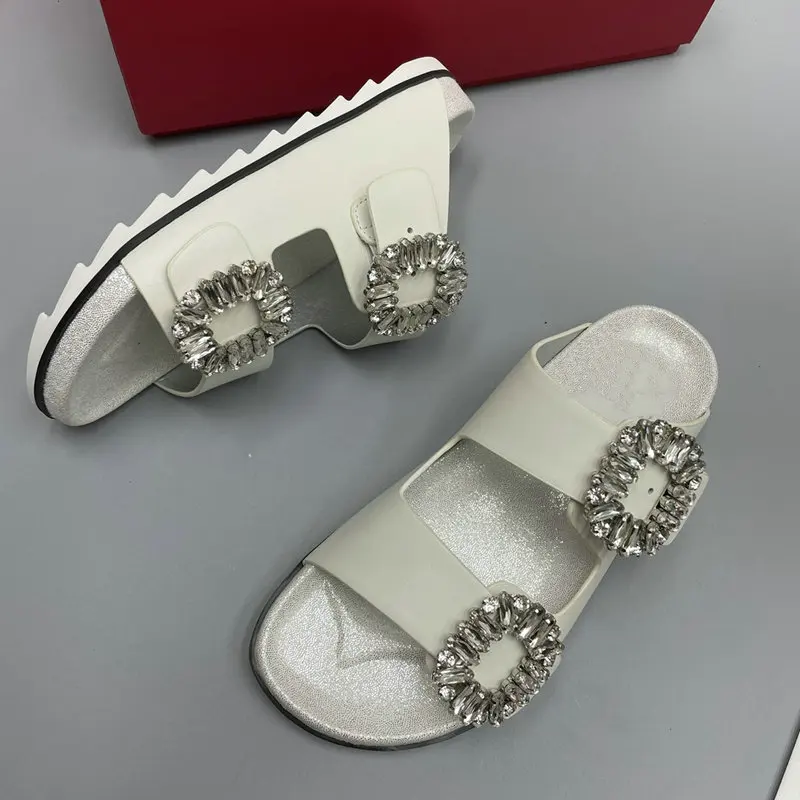 2024 summer flat slippers with diamond square buckle tight serrated non-slip lines simple and generous casual fashion