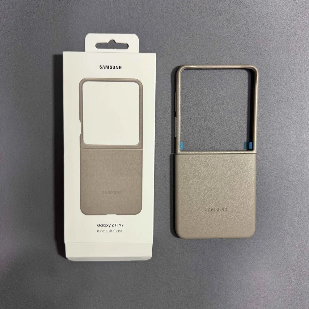 

Luxury Solid Color Leather Shockproof Soft Phone Case For Samsung Galaxy Z Flip 7 Anti Drop Len Protection Back Cover With Box