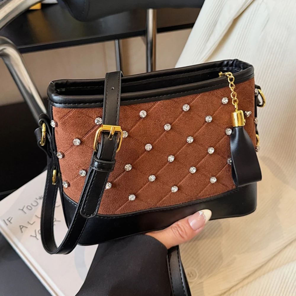 

Small Square Crossbody Bag for Women Diamond Decor Design New Autumn Winter Versatile Retro Style Commuting Single Shoulder Bag