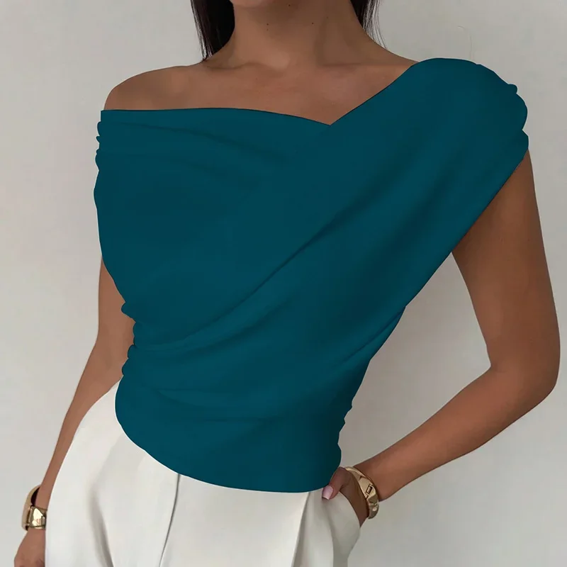 2025年夏ファッション スラントショルダー スリムプルオーバートップス レディース カジュアル シンプルTシャツ エレガント 無地 ノースリーブ ショートブラウス