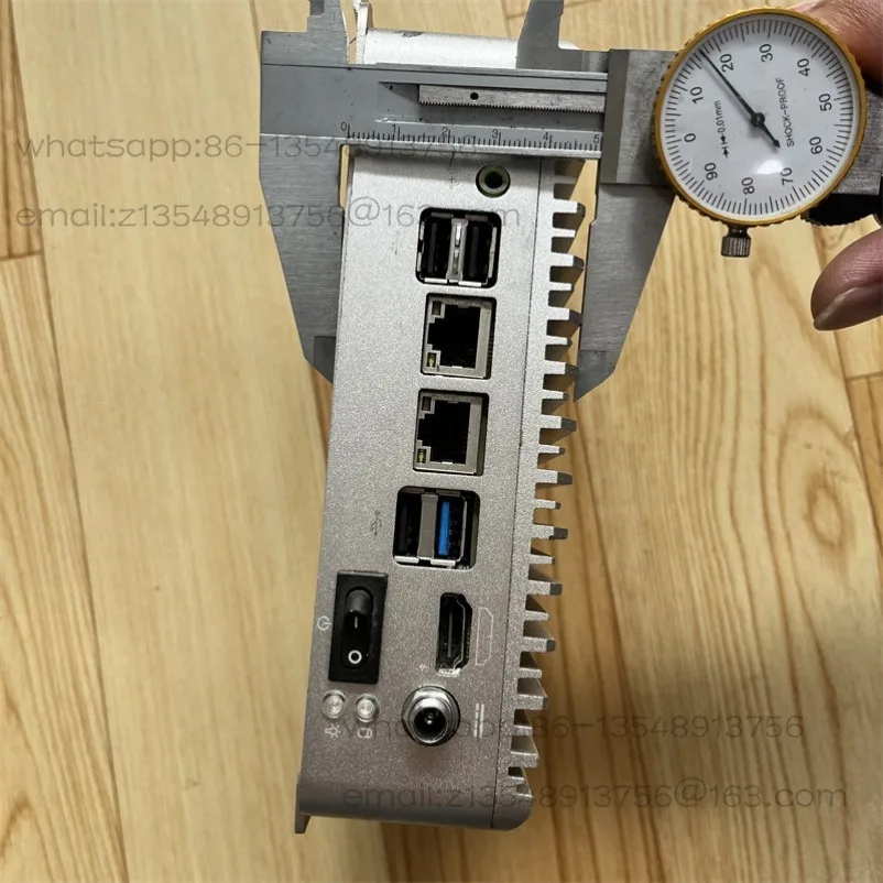 Dual network port multi serial port embedded mini host J1900 minicomputers do not include wireless 8 memory 120 solid state