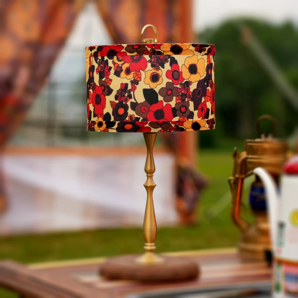 Outdoor Camping Retro Fabric Lampshade Compatible with Gz/38Explore Lamp, Enhances Ambiance, Floral Lampshade, Vintage-Style Camping Lampshade