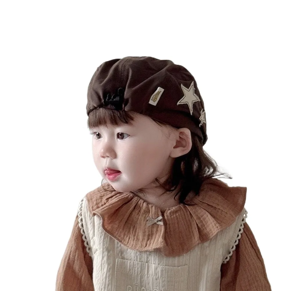 

New Fashion Beret Five-pointed Star Lightweight Peaked Cap Forward Hat Autumn and Winter