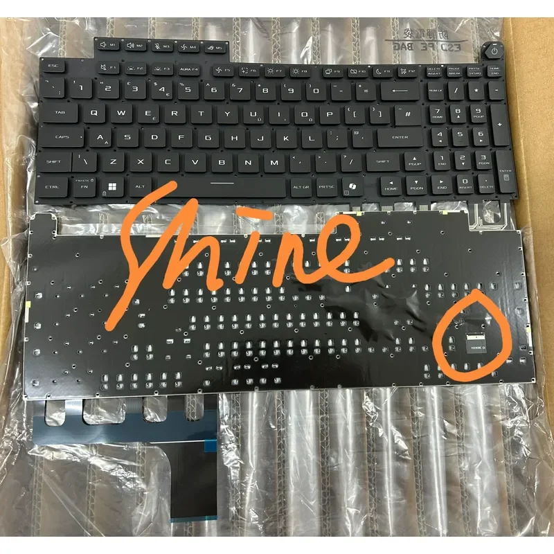 nuova-tastiera-rgb-originale-per-asus-gunslinger-9plus-g815-g835-g814-g834-2025