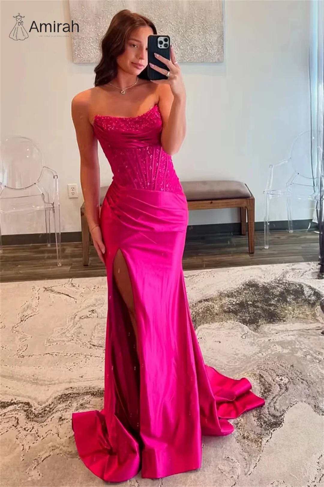 Amirah فساتين كوكتيل بدون ظهر بفتحة جانبية للمناسبات الخاصة فساتين سهرة نسائية فاخرة أنيقة مصنوعة حسب الطلب