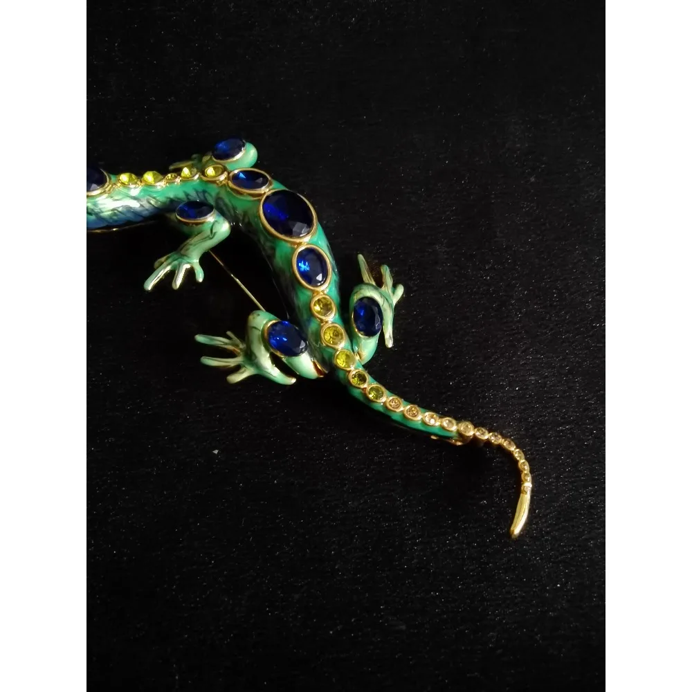 SKEDS Baroque Vintage Crystal Lizard Badges Women Men Large Size Animal Brooch  Boutique Shining Pin for Ladies Charming Gifts