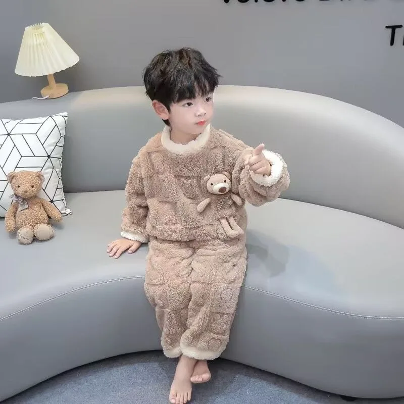 

2025 New Boys Autumn Winter Flannel Pajamas Thermal Set 2 Piece Warm Cartoon Baby Sleepwear Kids Unisex Homewear