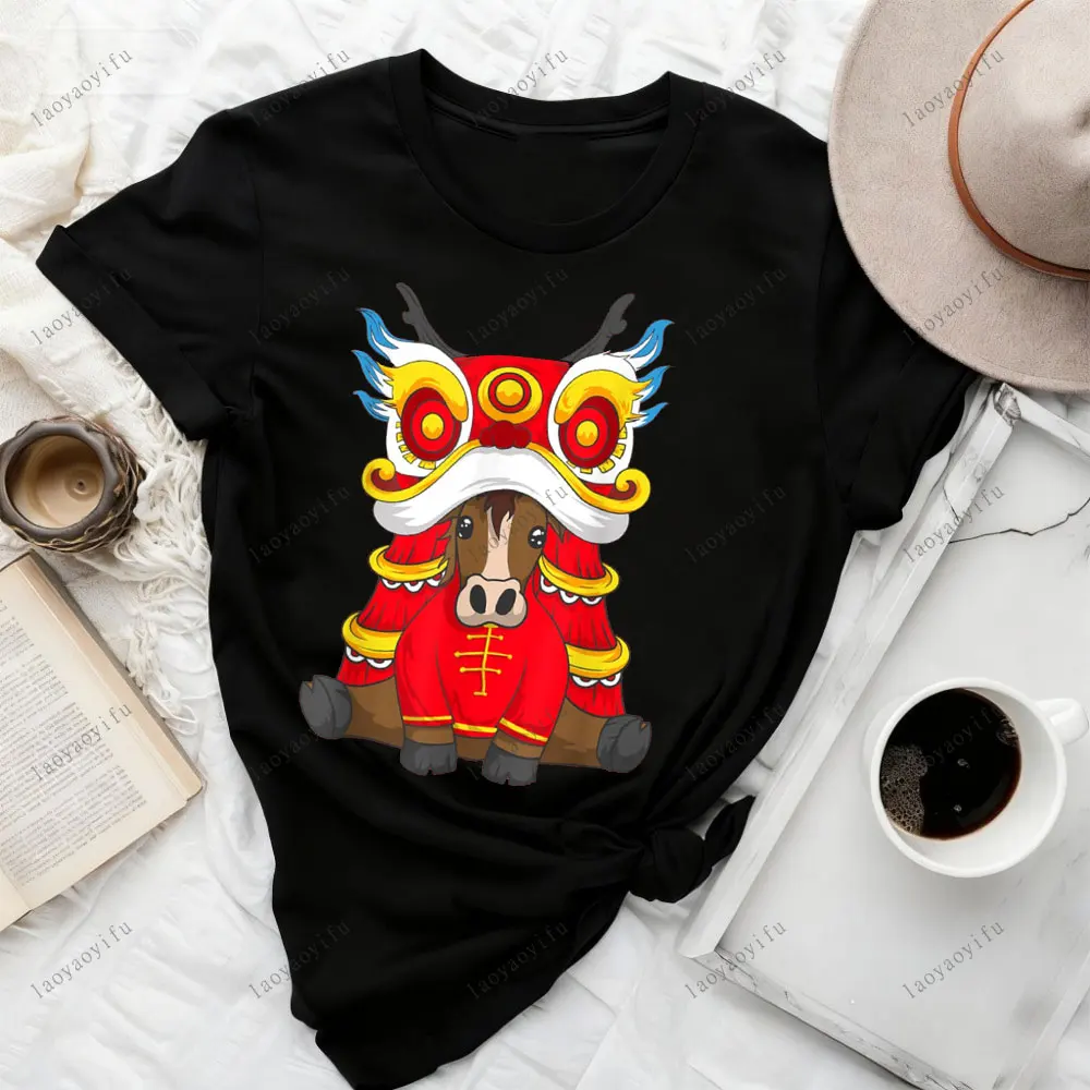 Capodanno del cavallo 2026 Segno zodiacale cinese T-shirt da donna unisex Festa festiva Top T-shirt grafiche estetiche Top Y2k