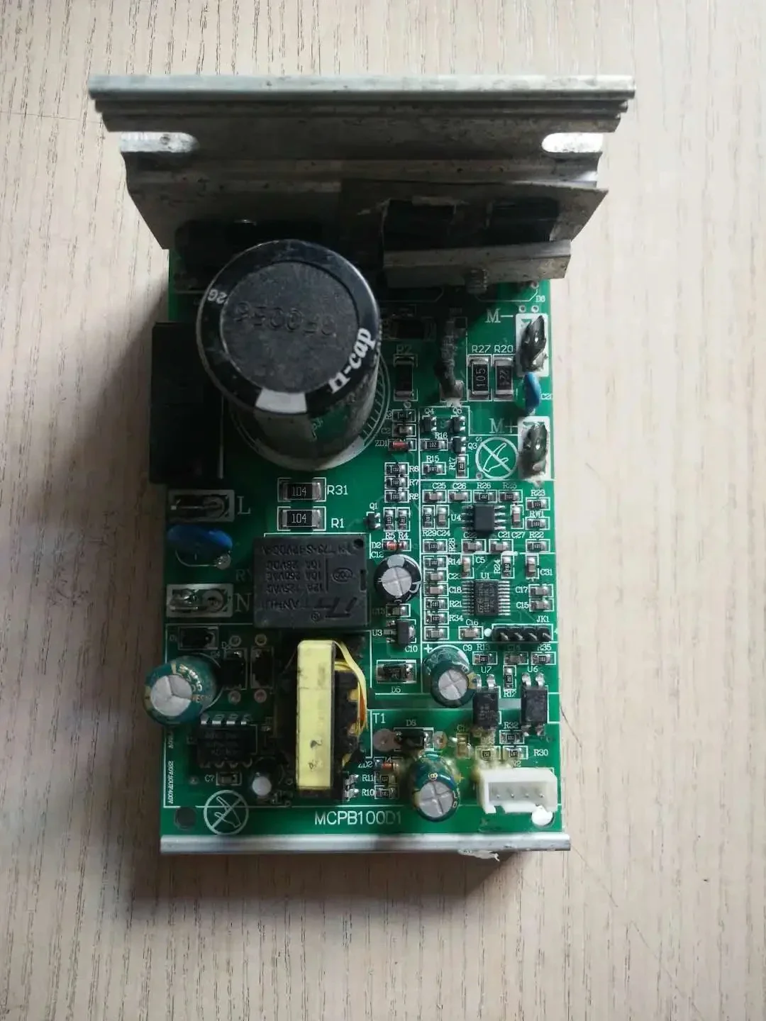 Cinta de correr Bedra Lijiujia T900/007D/JD800/818D Tablero principal debajo del tablero de control