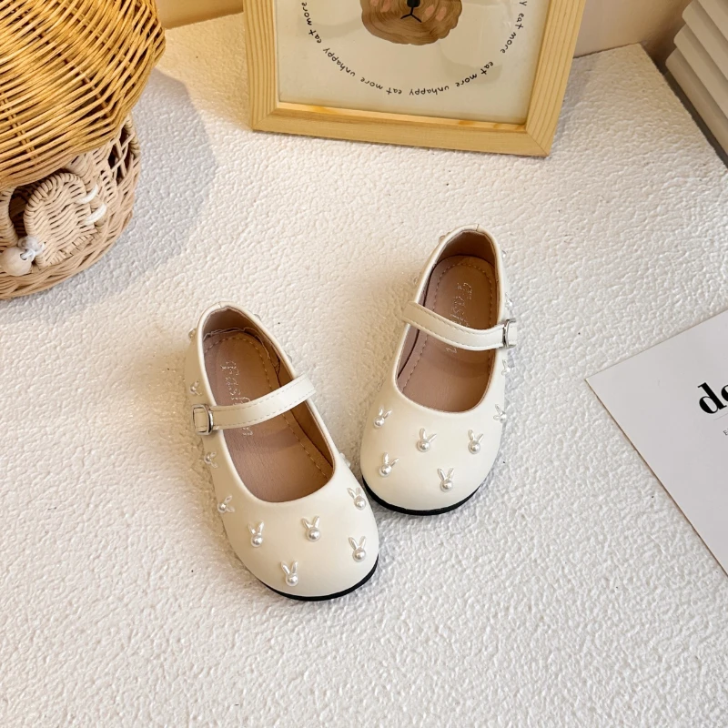 2025 الأطفال أحذية من الجلد للفتيات الخريف موضة جديدة الكورية نمط لينة أسفل المضادة للانزلاق تنوعا فستان الأميرة الأحذية