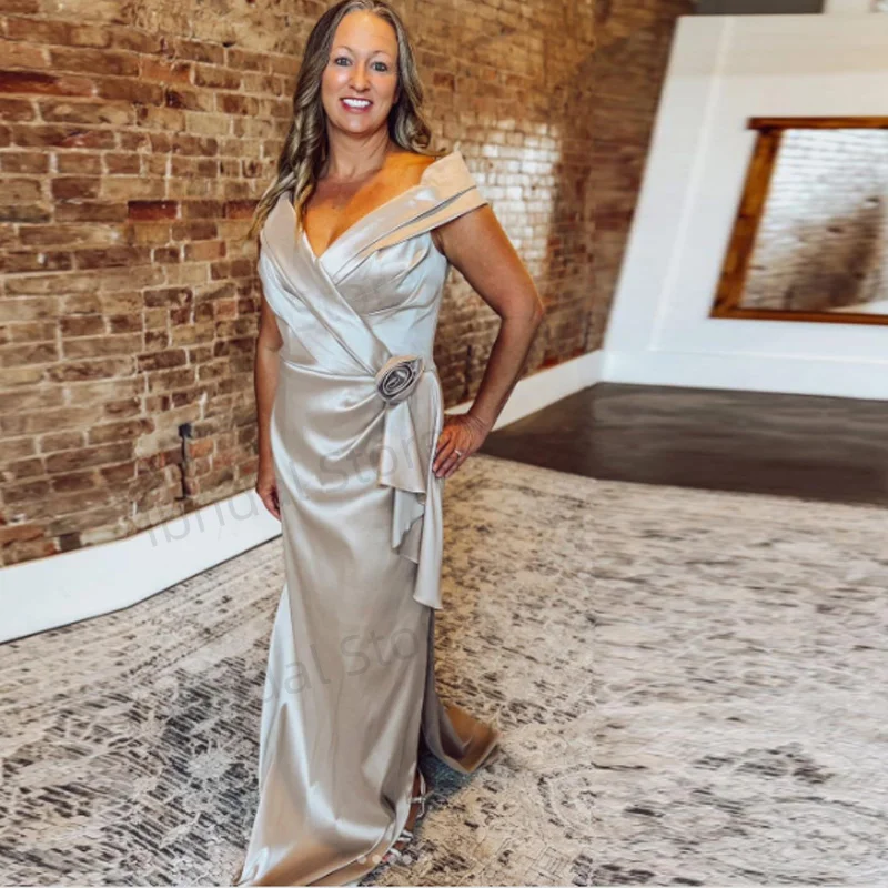 Customized Classic Mother of The Bride Dress Sleeveless Off-shoulder Ruffled  Neckline Waist Pleated Ruffle Design Ball Gown