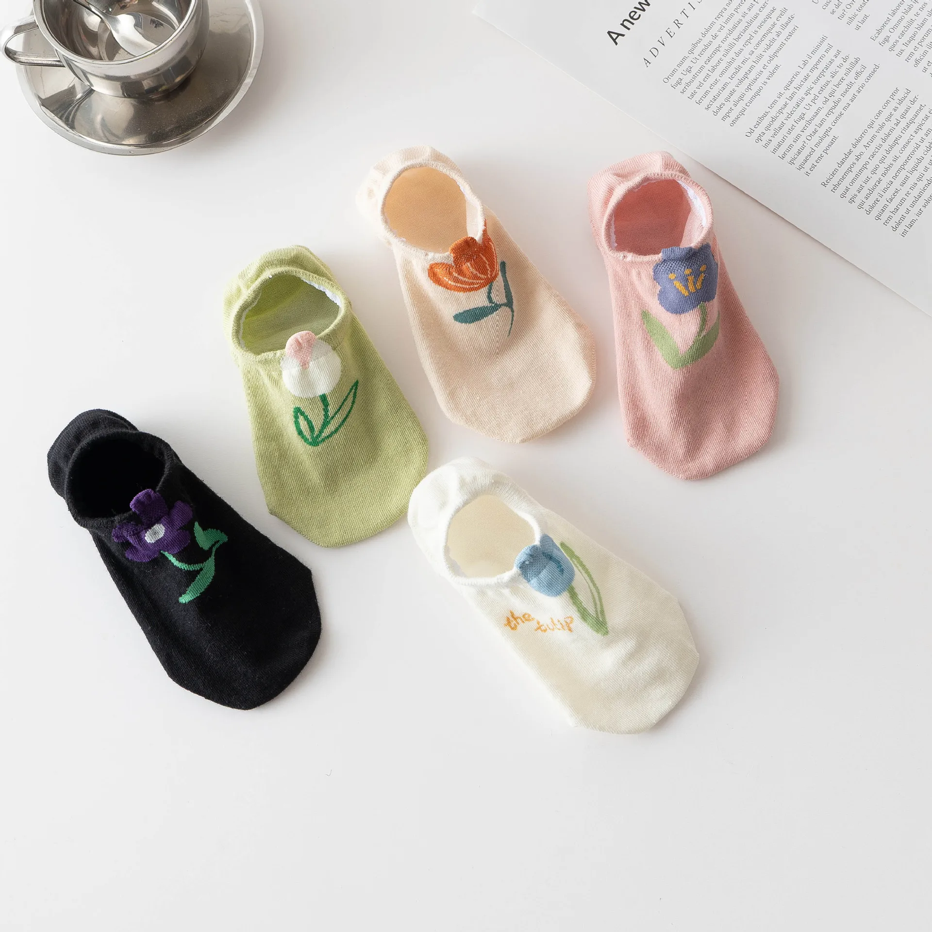 Multicolour ฤดูร้อนฤดูร้อนระบายอากาศเหงื่อดูดซับถุงเท้าผู้หญิงการ์ตูนสามมิติดอกไม้ขนาดเล็กถุงเท้า