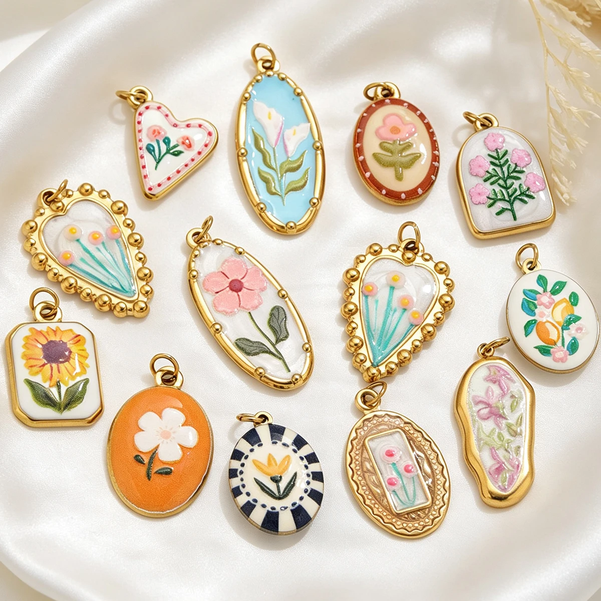 2pcs Boho Enamel Flower Pendants 18K Stainless Steel Sunflower Lily Charms Jewelry Making DIY Necklace Earring Accessories Bulk
