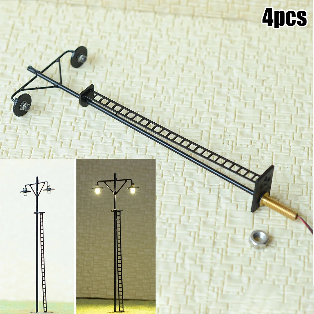 4 X HO Scale LED Yard Light Model Train railway Street Station lampione 4 dadi modello Railroad treni Outdoor Garden Decor