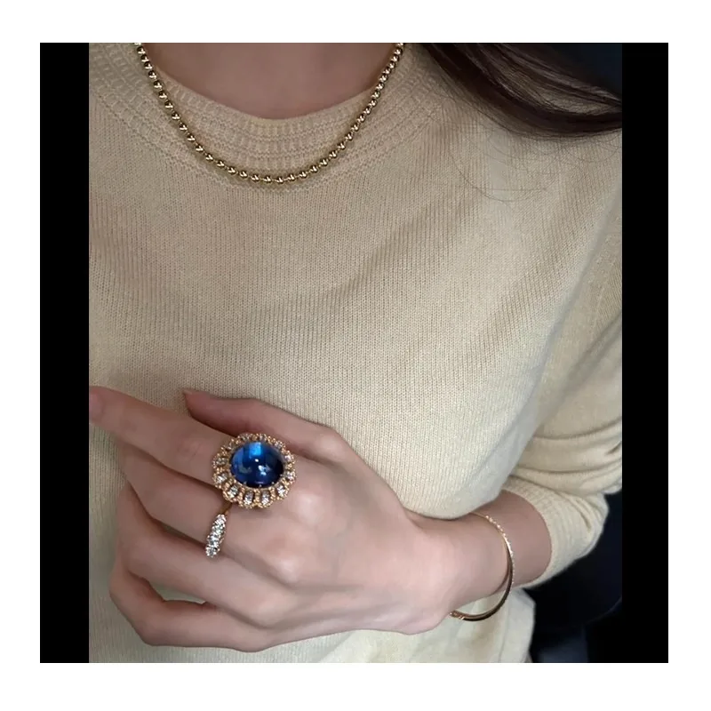 

Retro Style Hollowed-out Silk Sapphire Egg Surface Ring, Female Zircon Color Treasure Imitation Crystal Tourmaline Pigeon Egg In