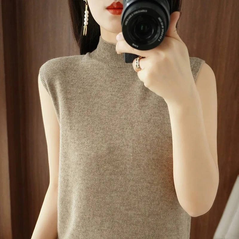 Women's Wool Vest 39 f High Collar Svel Knitted Sweater Suitable for Office Wear And Casual Outfits Regular Fit