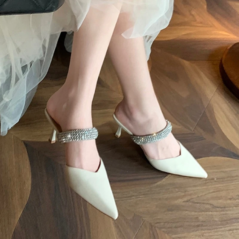 Sandały Crystal Strap Mule Shoes for Women 2024 Black White Pointed Toe Party Wedding Shoes Woman Luxury Stiletto Heels Shoes