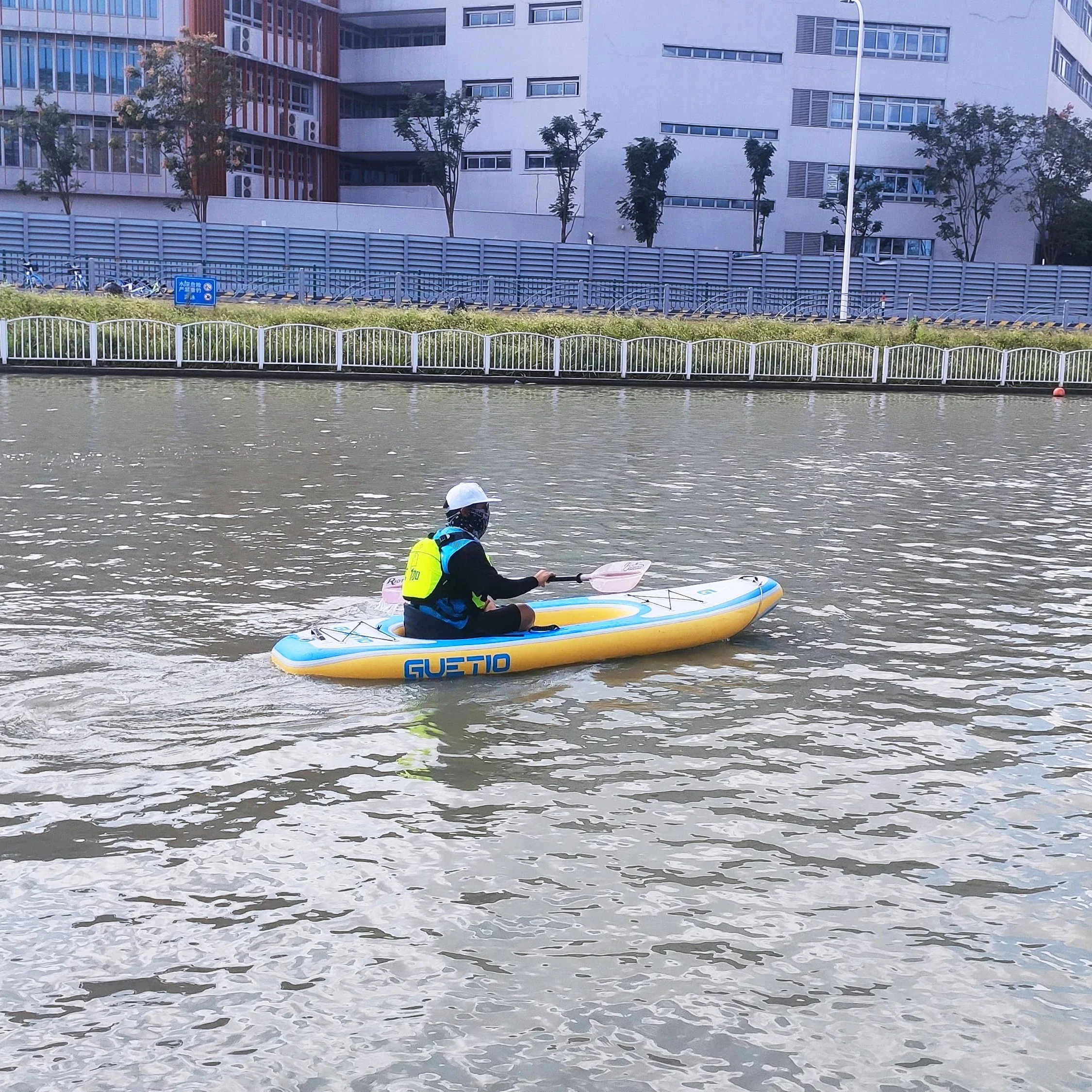 Personalizzato Touring Ocean Rowing PVC gonfiabile Solo Skiff barche canoa Kayak con pedali