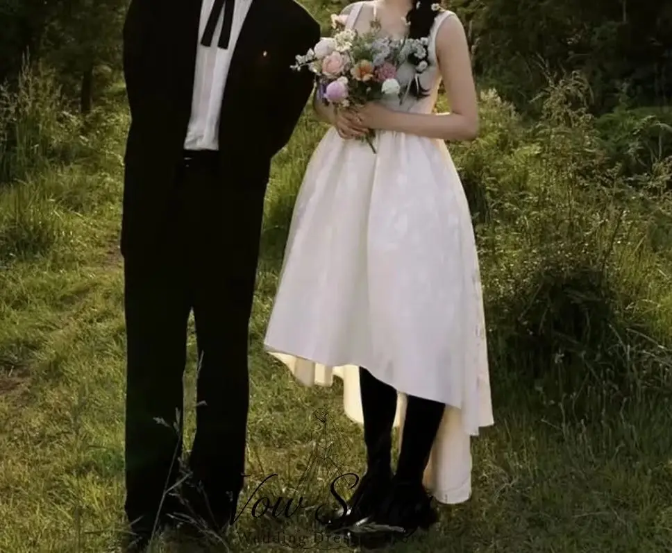 Vow Shiny Simple Square Neck Satin Korea Wedding Dress Photo Shoot A-Line Hi-Lo Sleeveless Outdoor Bridal Gown Customized