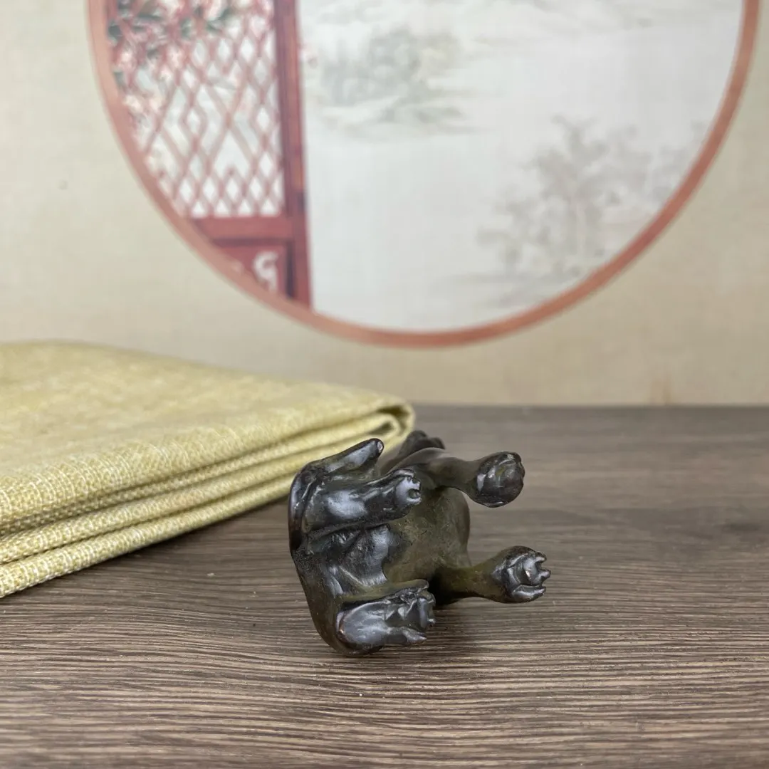 Antique metal ornaments 12 Zodiac Dogs Length about 4cm, width about 3.5cm, height about 6.5cm, weight about 200g