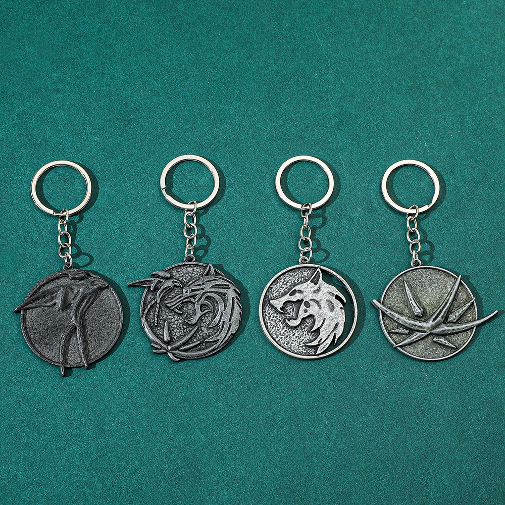 Vintage Wolf Head Keychain Game Geralt Of Rivia Medallion Wolf Metal Pendant Keyring For Men Car Accessories Gifts view 6