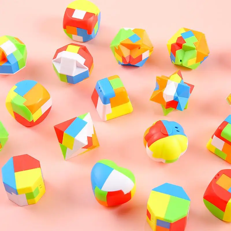 12Pcs Brain Teaser Game 3D Puzzle Luban Lock Keychain Magic Mini Cube Children Educational Toys For Kids Adult Antistress