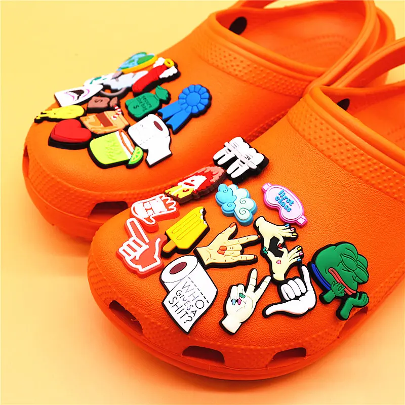 New Spoof Funny PVC Sad Frog Shoe Charms Decorations Heart Toilet Paper Medal Shoe Accessories Cute Joker Shoes Buckle Upper Pin - Image 2