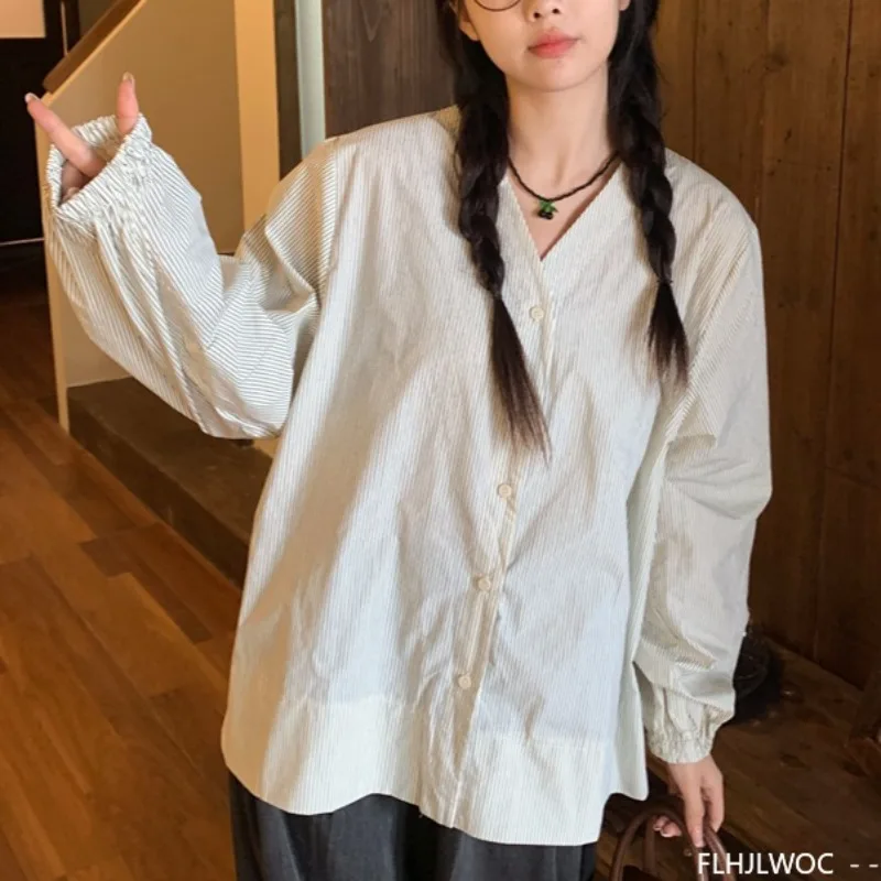 Jesień 2025 Bawełniane Bluzki Podstawowe Koszule Bluzki Damskie Jesienne Retro Vintage Niebieska Bluzka w Paski Elegancki Japoński Koreański Design Odzieży Bluzki