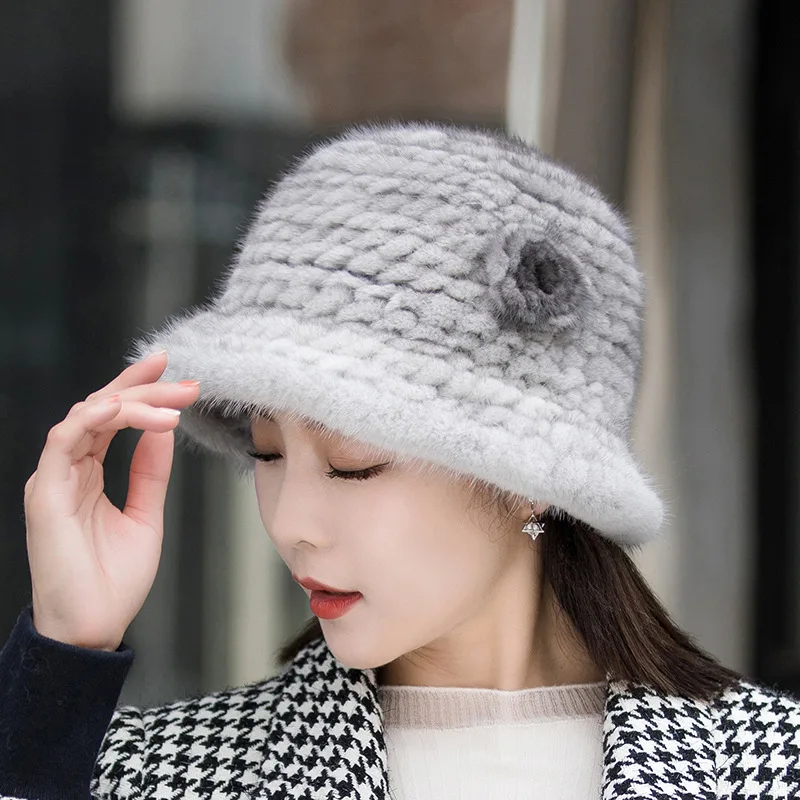 Woman Hat Winter Solid Mink Caps With Flower Natural Mink Fur Hats New Russian Girl Soft Knitting Real Fur Bucket Hats 2024 Warm