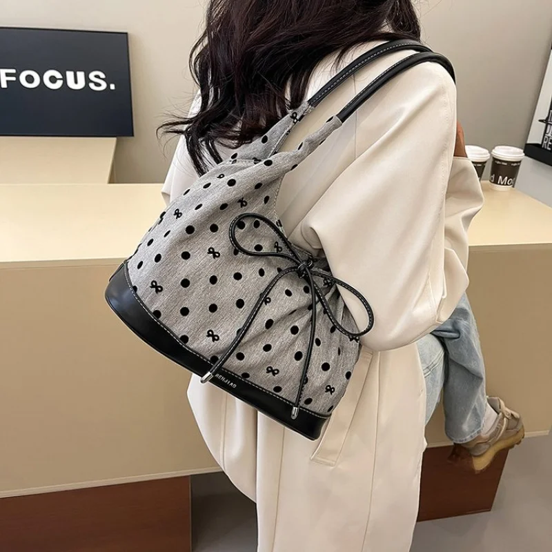 

Fashionable Women's Crossbody Bag Crafted From Premium Leather Featuring Popular Classic Style​