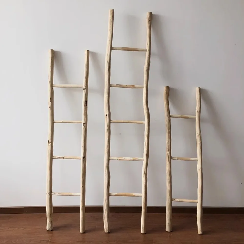 

Dried branches, Nordic solid wood ladder decorations, wooden homestay trapezoidal storage, clothing and hat racks, photography p